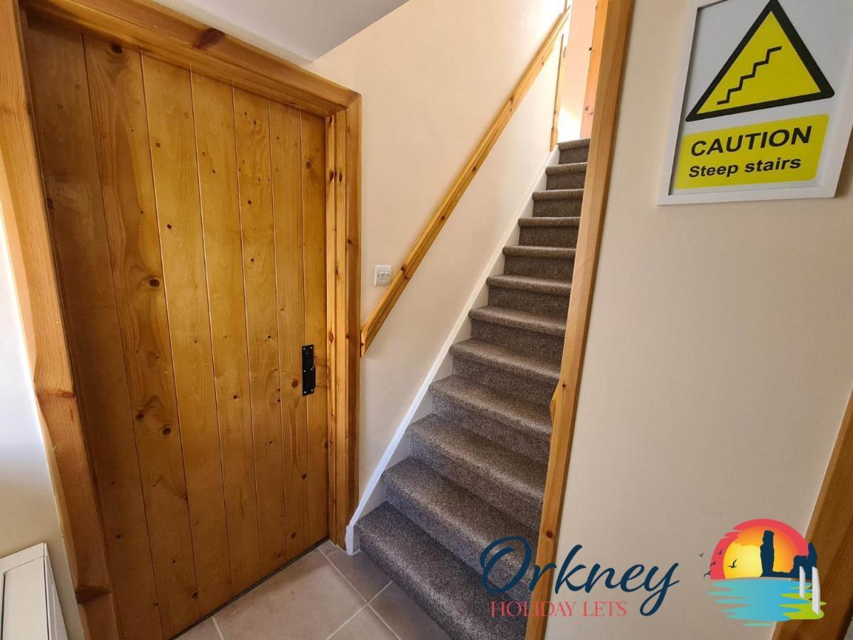 Holiday home 89 Victoria Street, Kirkwall, - Or00066f